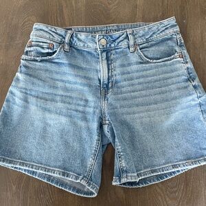 American Eagle Outfitters Low Rise Baggy Shorts 00